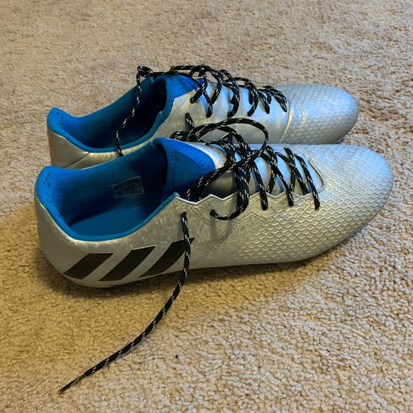 messi soccer shoes
